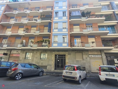 Appartamento in Vendita in Via Aosta 16 a Torino