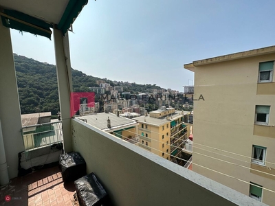Appartamento in Vendita in Via Giacomo Grasso 9 a Genova