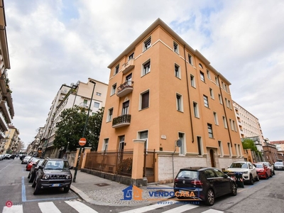 Appartamento in Vendita in Via Gian Domenico Cassini 22 a Torino
