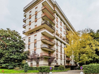 Appartamento in Vendita in Via Giuseppe Frua a Milano