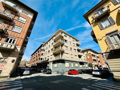 Appartamento in Vendita in Via le Chiuse 90 /B a Torino