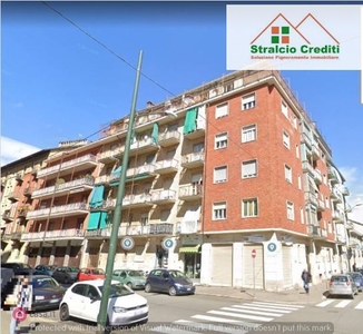 Appartamento in Vendita in Via Lemie 34 a Torino