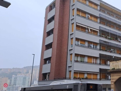 Appartamento in Vendita in Via Leonardo Montaldo a Genova