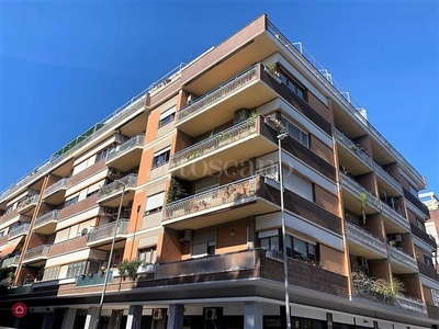 Appartamento in Vendita in Via Mar Rosso a Roma