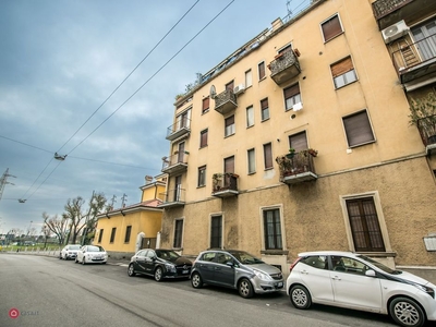 Appartamento in Vendita in Via Monte Piana 5 a Milano