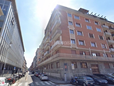 Appartamento in Vendita in Via Pietro Giuria 2 a Torino