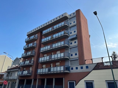 Appartamento in Vendita in Via Val della Torre 77 a Torino