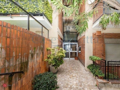 Appartamento in Vendita in Via Vincenzo Giordano Orsini a Milano