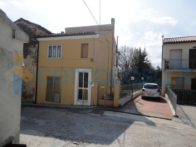 Appartamento Trilocale da ristrutturare in vendita a Montemarciano