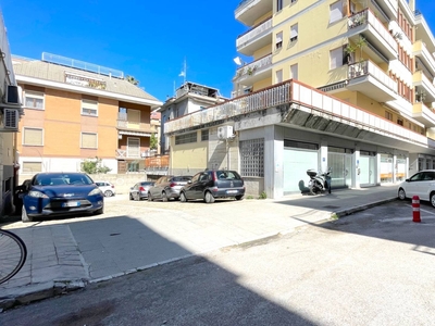 Box/Garage 21mq in vendita, San Benedetto del Tronto residenziale sud