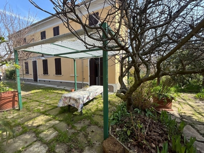 Casa indipendente con giardino a San Zenone al Po