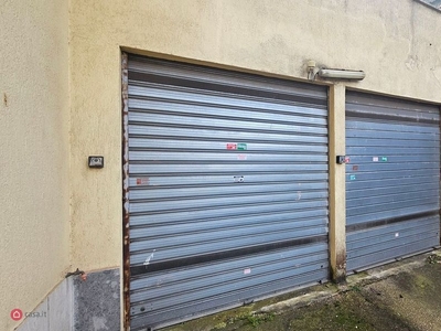Garage/Posto auto in Vendita in Via Francesco Giuseppe Bressani a Roma