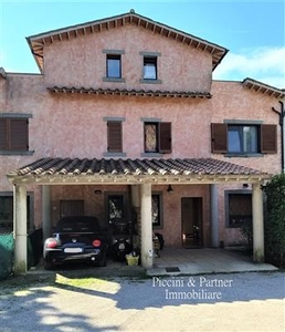 Semindipendente - Villa a schiera a Castel Rigone, Passignano sul Trasimeno