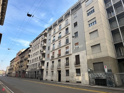 Ufficio in Vendita in Via Giosuè Carducci a Milano