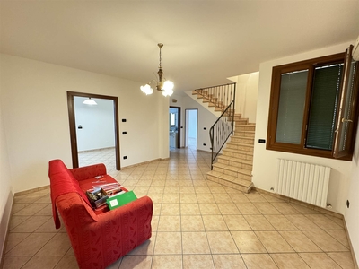Villa bifamiliare in vendita a Arzergrande Padova Vallonga