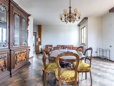 Villa bifamiliare in vendita a Montelupo Fiorentino Firenze