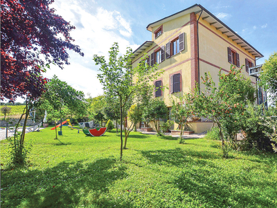 Appartamento di 100mq con parcheggio, piscina e giardino - Torrita di Siena