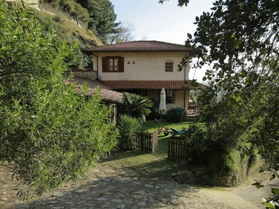 Sea-view independent country house, 190 m2, air cond, small pool, Freezanz