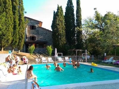 Villa parco piscina in esclusiva vacanze feste private gruppi 35-40 posti
