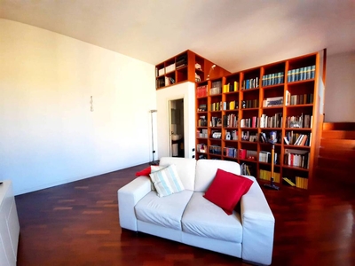 Appartamento di 77 mq in vendita - Piacenza