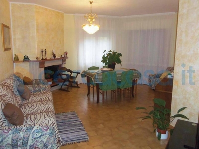 Appartamento in ottime condizioni, in vendita in Via Roma 62, Acquaviva Picena