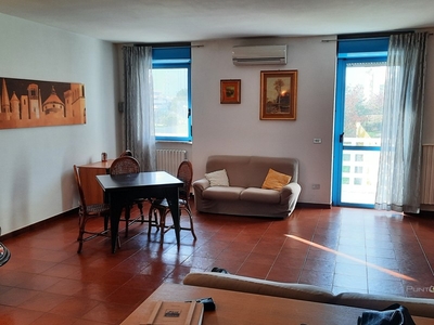 Appartamento in Vendita a Lecce, 125'000€, 130 m²