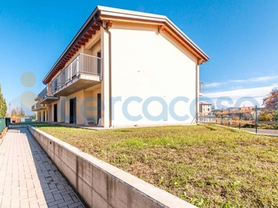 Appartamento Trilocale di nuova costruzione, in vendita in Strada Val Parma 110, Parma