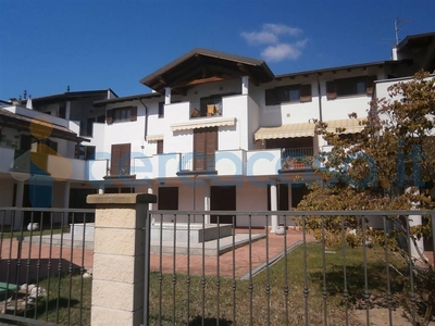 Appartamento Trilocale in ottime condizioni in vendita a Mortara