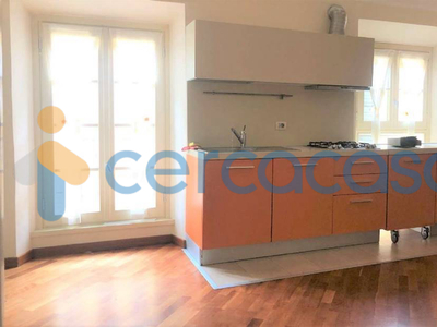 Appartamento Trilocale in ottime condizioni in vendita a Piacenza