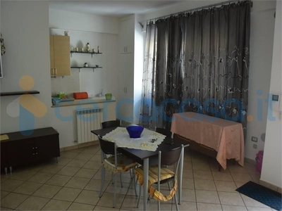 Appartamento Trilocale in ottime condizioni, in vendita in C/da Frasso, Corigliano-rossano