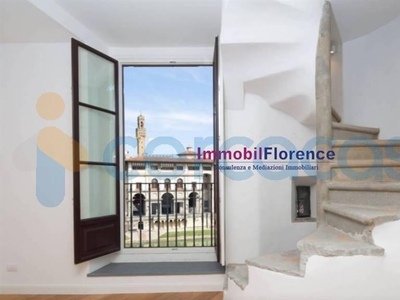 Appartamento Trilocale in vendita a Firenze