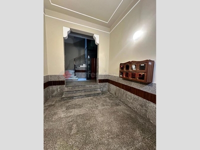 Bilocale in Affitto a Bari, 650€, 75 m²