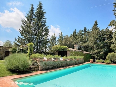 Casa a Castellina In Chianti con piscina privata