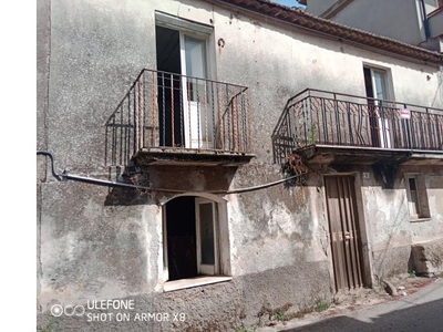 Casa indipendente in vendita a Ricadi, Frazione Lampazone, Via San Michele 1