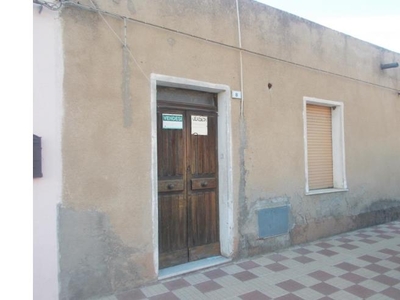 Casa indipendente in vendita a Santa Maria Coghinas
