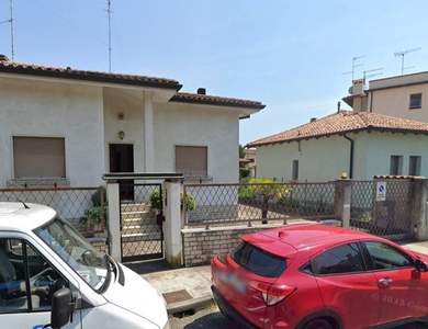 Casa indipendente arredata in affitto a Monfalcone