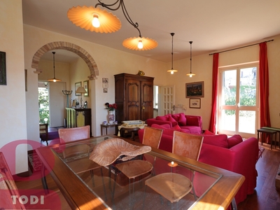 Casa indipendente di 265 mq in vendita - Monte Castello di Vibio
