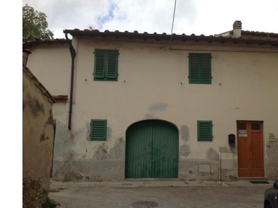 Casa indipendente in vendita a Montelupo Fiorentino, Frazione Ambrogiana