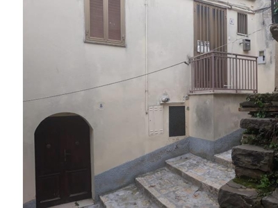 Casa indipendente in vendita a Forenza
