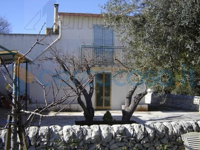 Casa singola in vendita a Ragusa