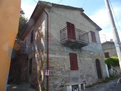 Casa singola in vendita in Via Chiesa, Casola In Lunigiana
