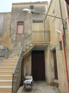 Casa singola in vendita in Via Porta Vecchia, Naro