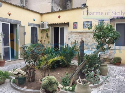 Casa singola in vendita in Vittorio Emanuele Ii, Santa Croce Camerina