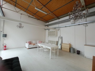 Laboratorio in Affitto a Modena, zona Modena Est, 500€, 50 m²