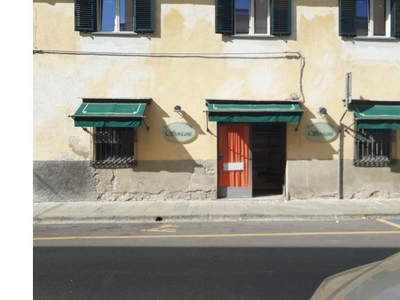 Negozio in vendita a Pisa, Zona Pisanova, Via Cosimo Ridolfi 39