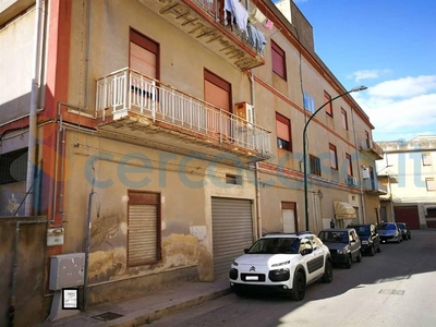 Magazzino in vendita in Via Calogero Ancona, Castelvetrano