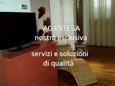 Monolocale in Affitto a Pisa, 650€, 65 m², arredato