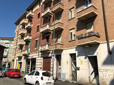 Negozio in Vendita a Torino, 35'000€, 30 m², arredato