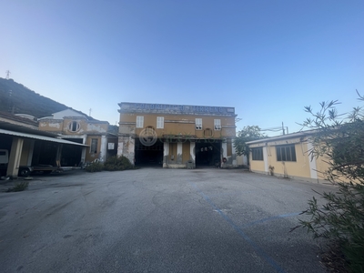 Palazzo / Stabile in vendita a La Spezia