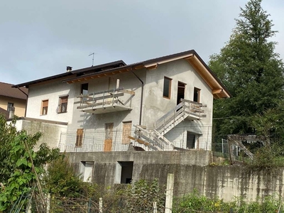 Porzione di Casa a Ospedaletto